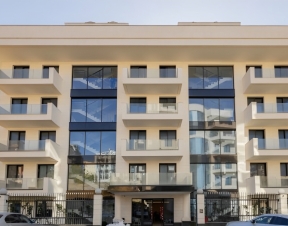 thumb Elizabeth Residence259