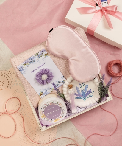 Նվեր տուփ սիրելիի համար №582