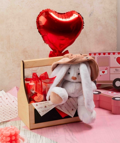 Նվեր տուփ սիրելիի համար №567