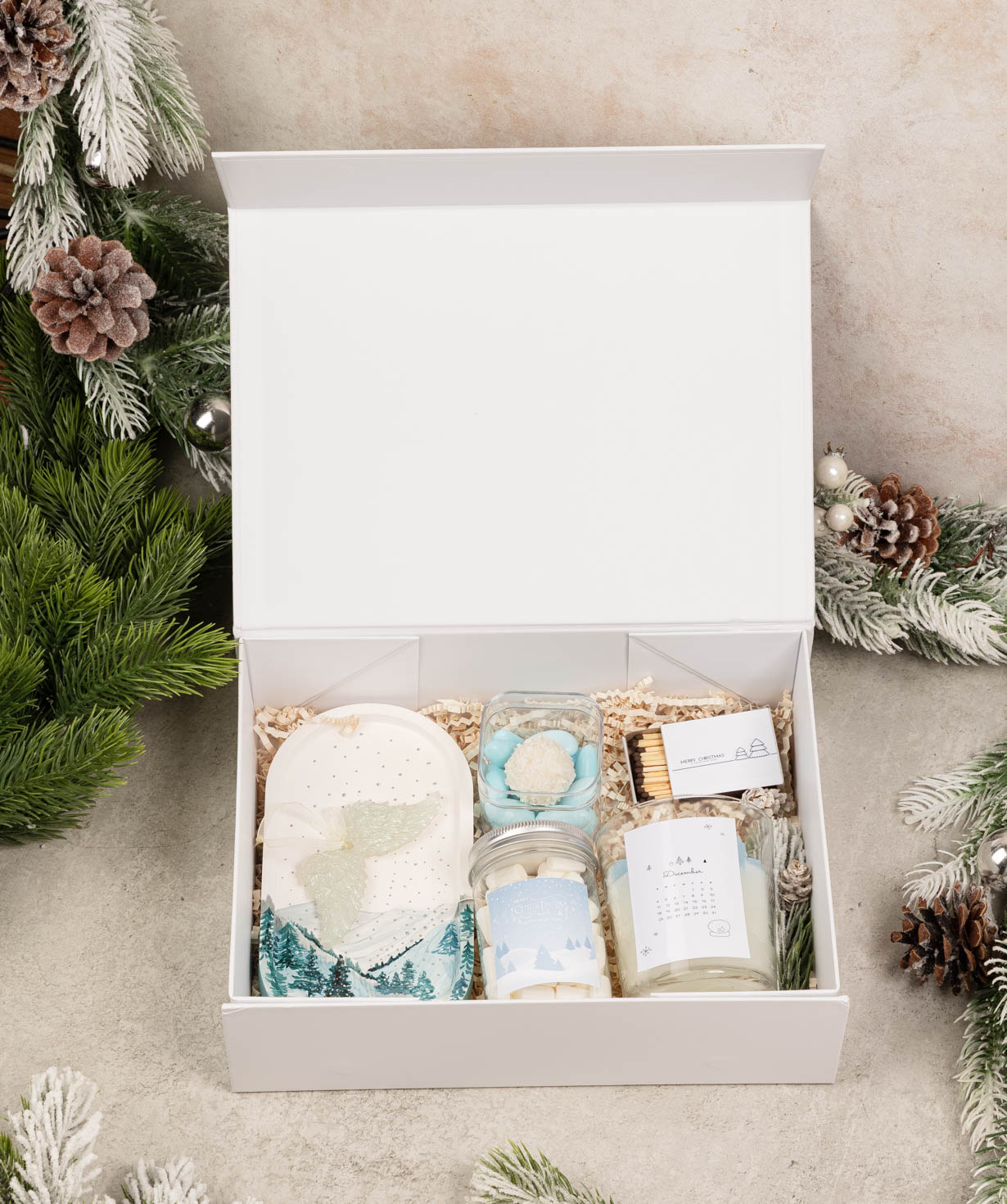 Подарочная коробка «THE BOX» №552 Новогодняя1