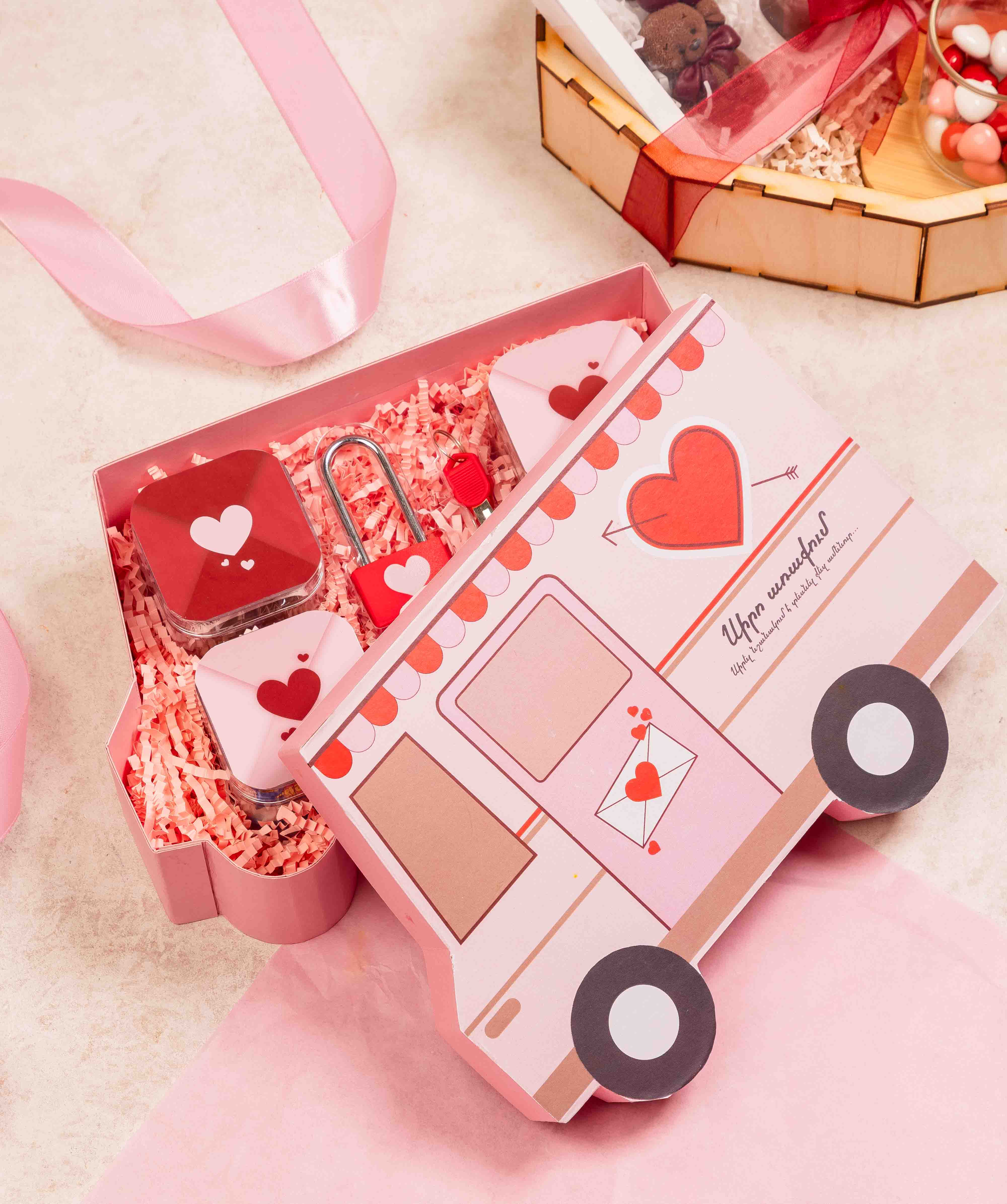 Նվեր տուփ սիրելիի համար №5710