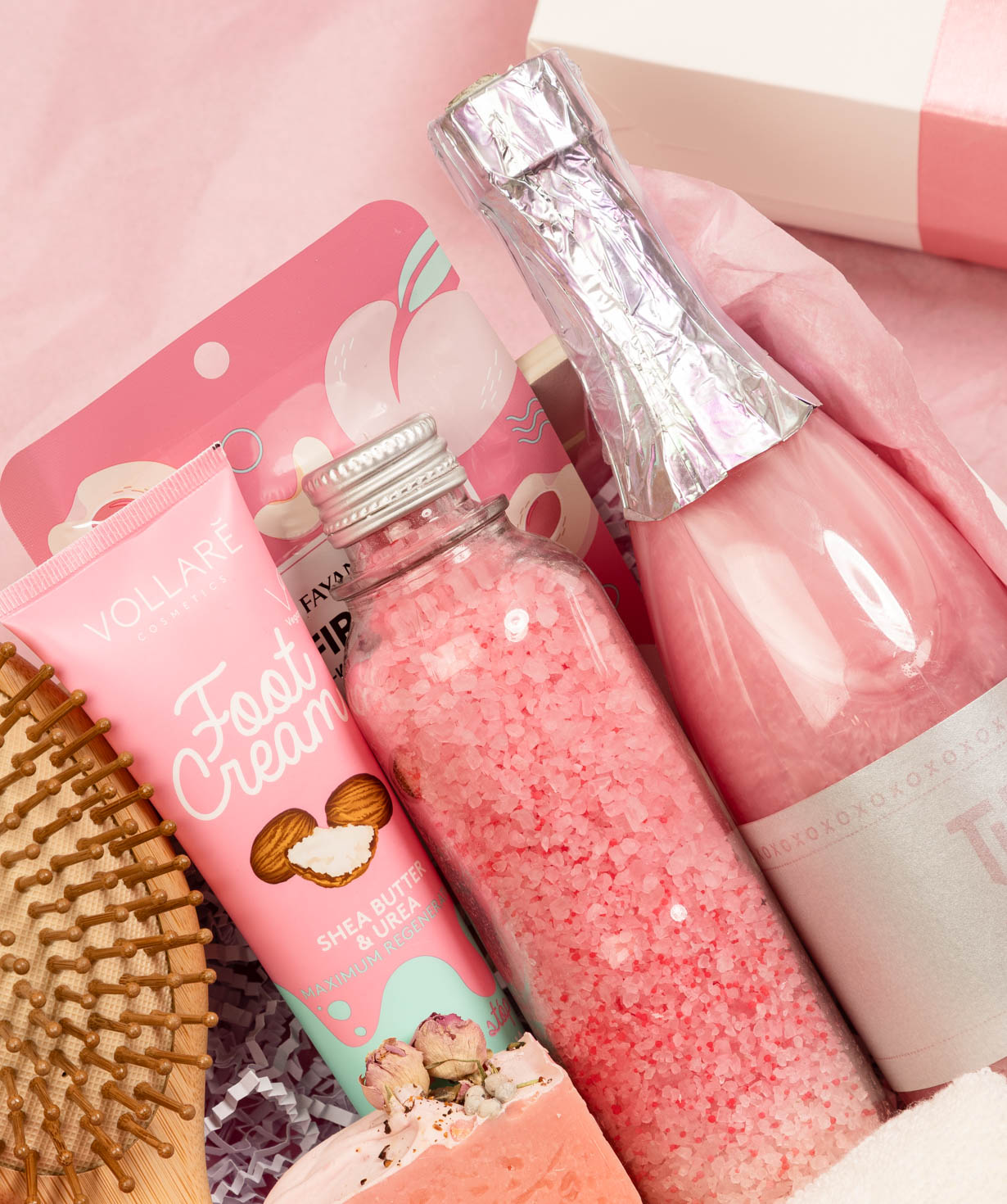 Նվեր տուփ սիրելիի համար №5843