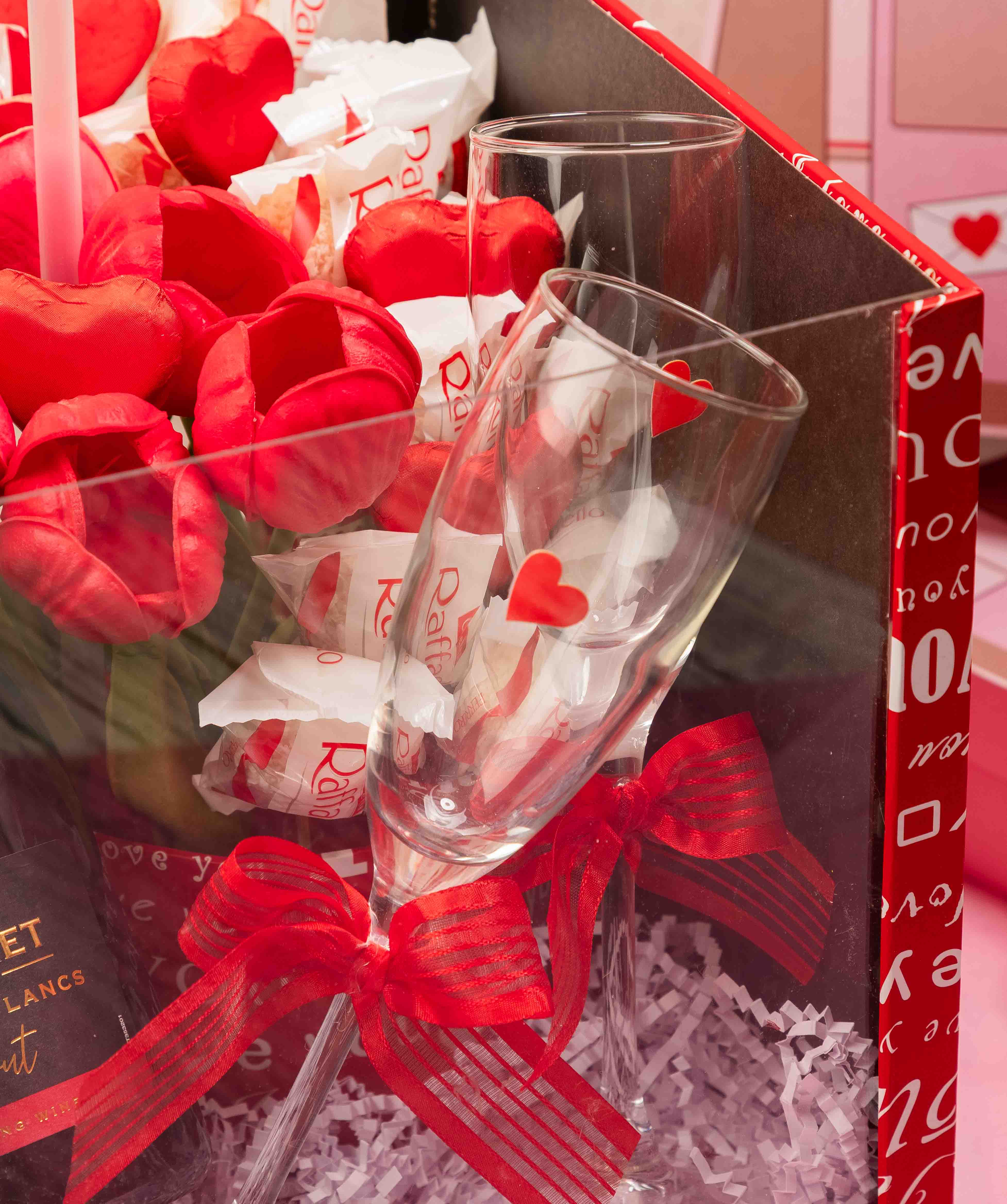 Նվեր տուփ սիրելիի համար №5722