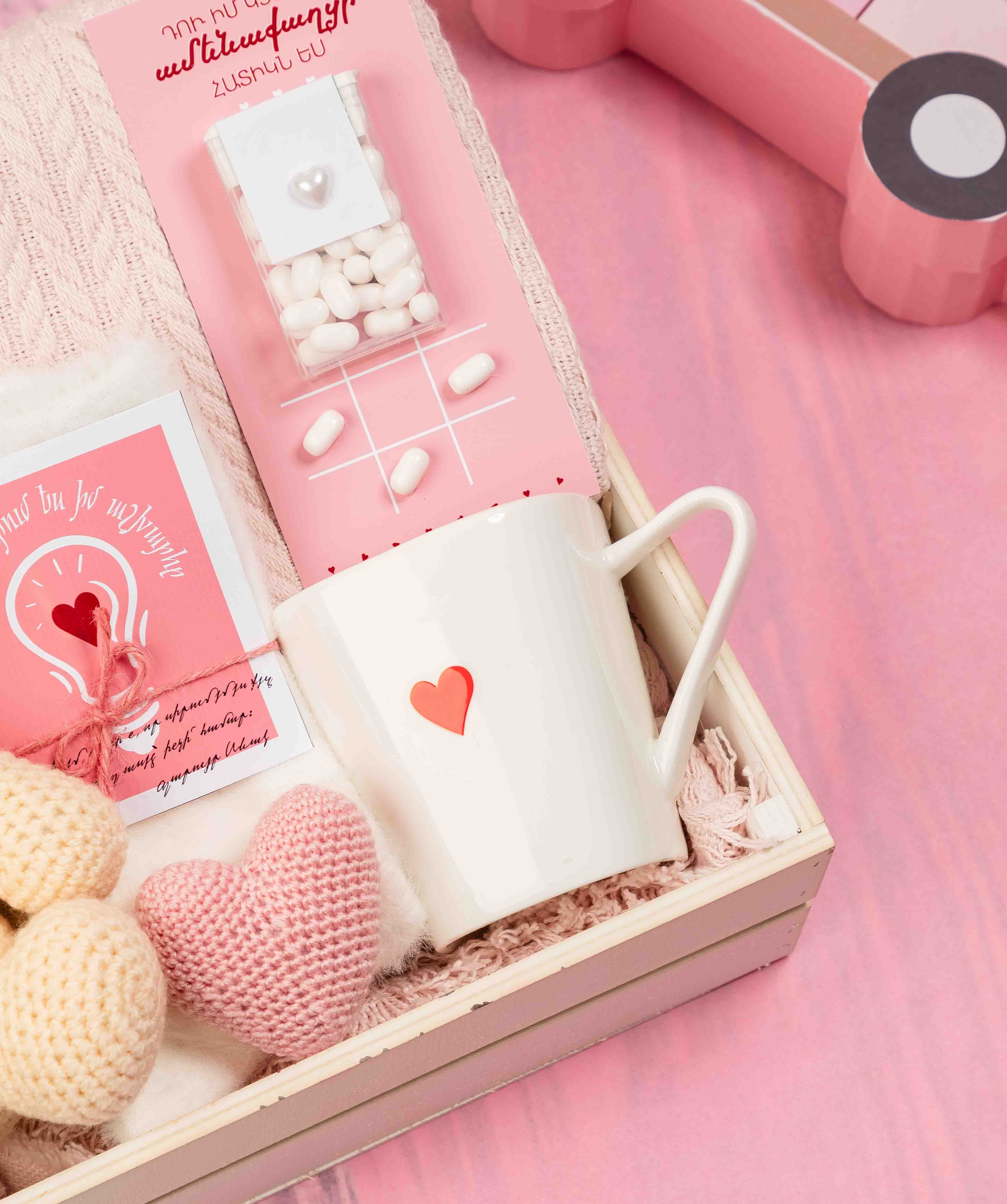 Նվեր տուփ սիրելիի համար №5752